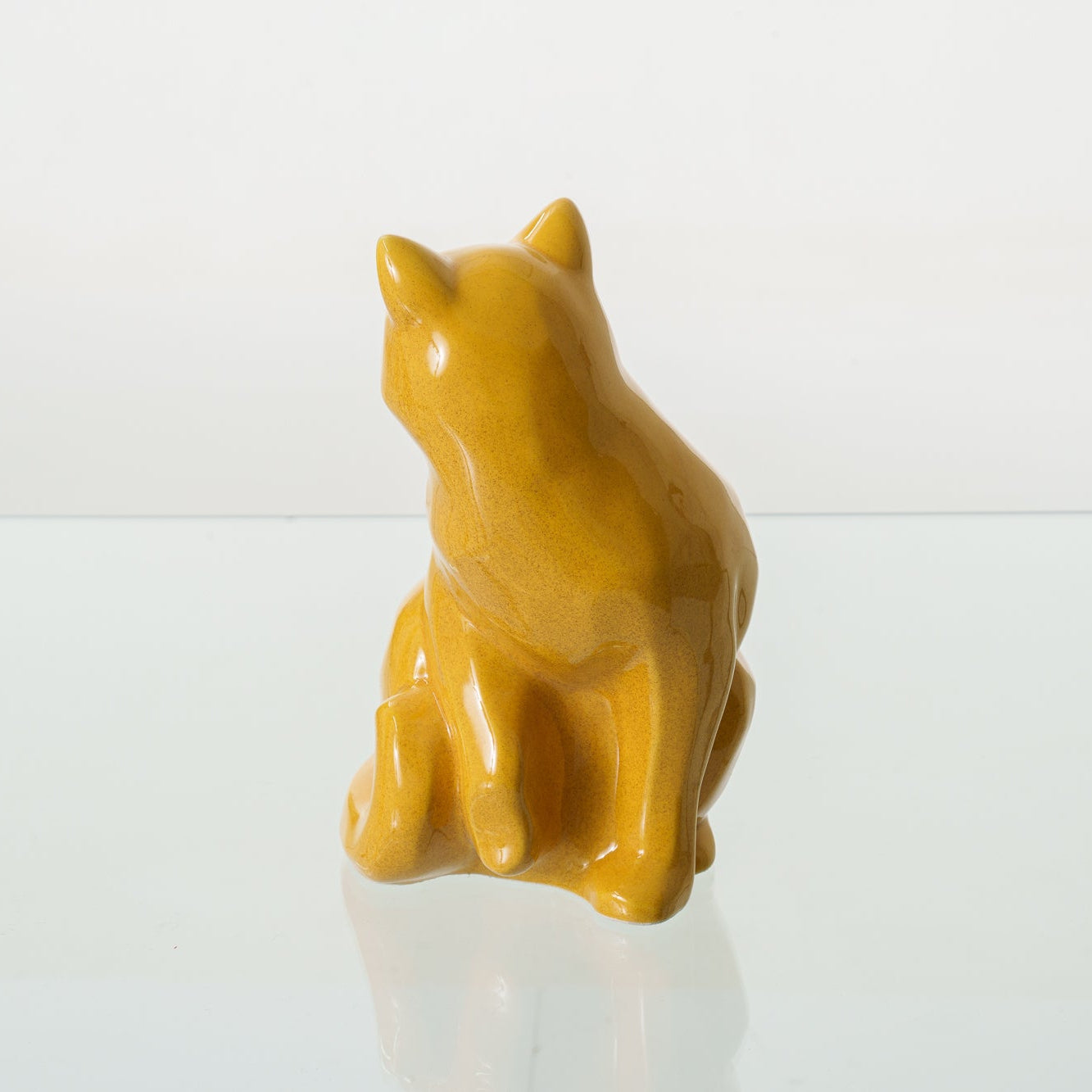 Felix Cat Urn for Ashes - Amber Yellow | Ceramic | Handmade Pet Urn - Pulvis Art Urns