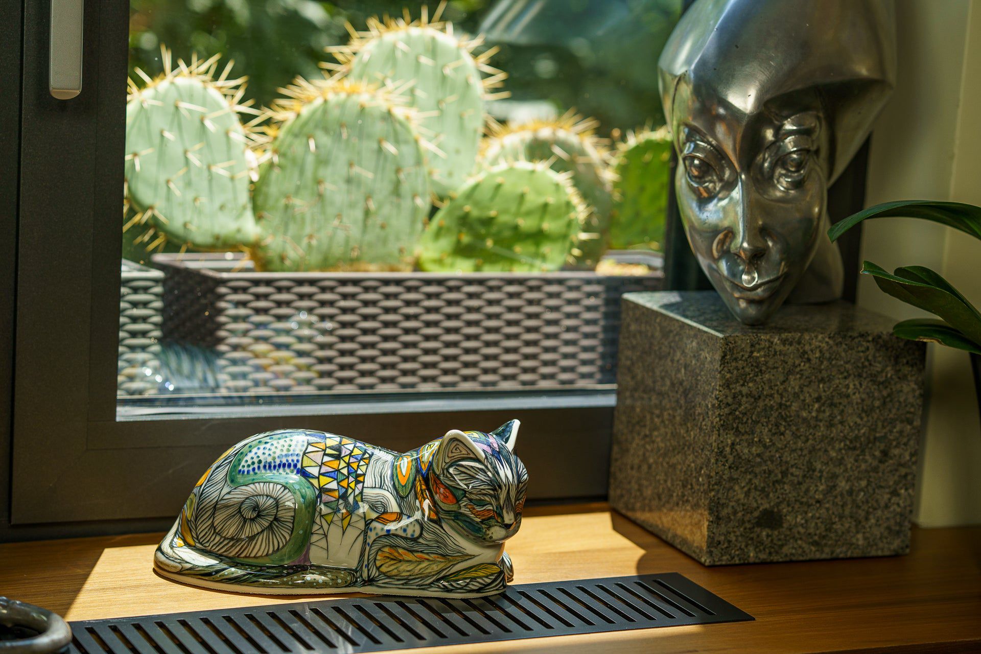 Hand Decorated Cat Urn for Ashes "Dream" - Ceramic | Handmade Pet Urn - Pulvis Art Urns