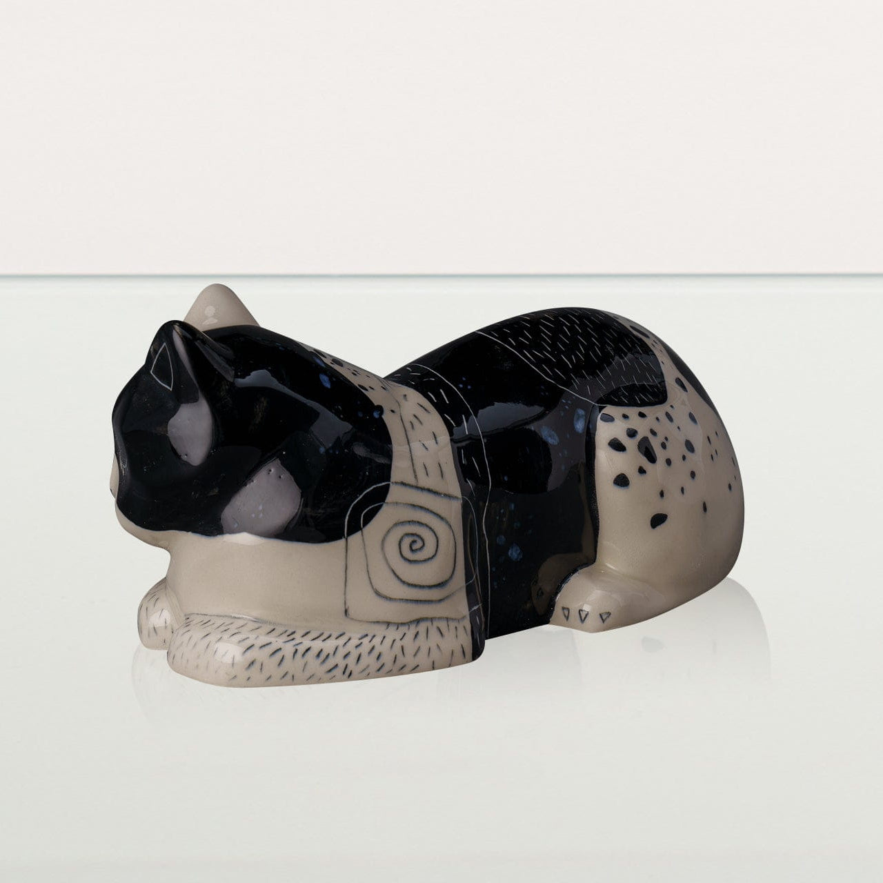 Hand Decorated Cat Urn for Ashes "Tuxedo" - Ceramic | Handmade Pet Urn - Pulvis Art Urns