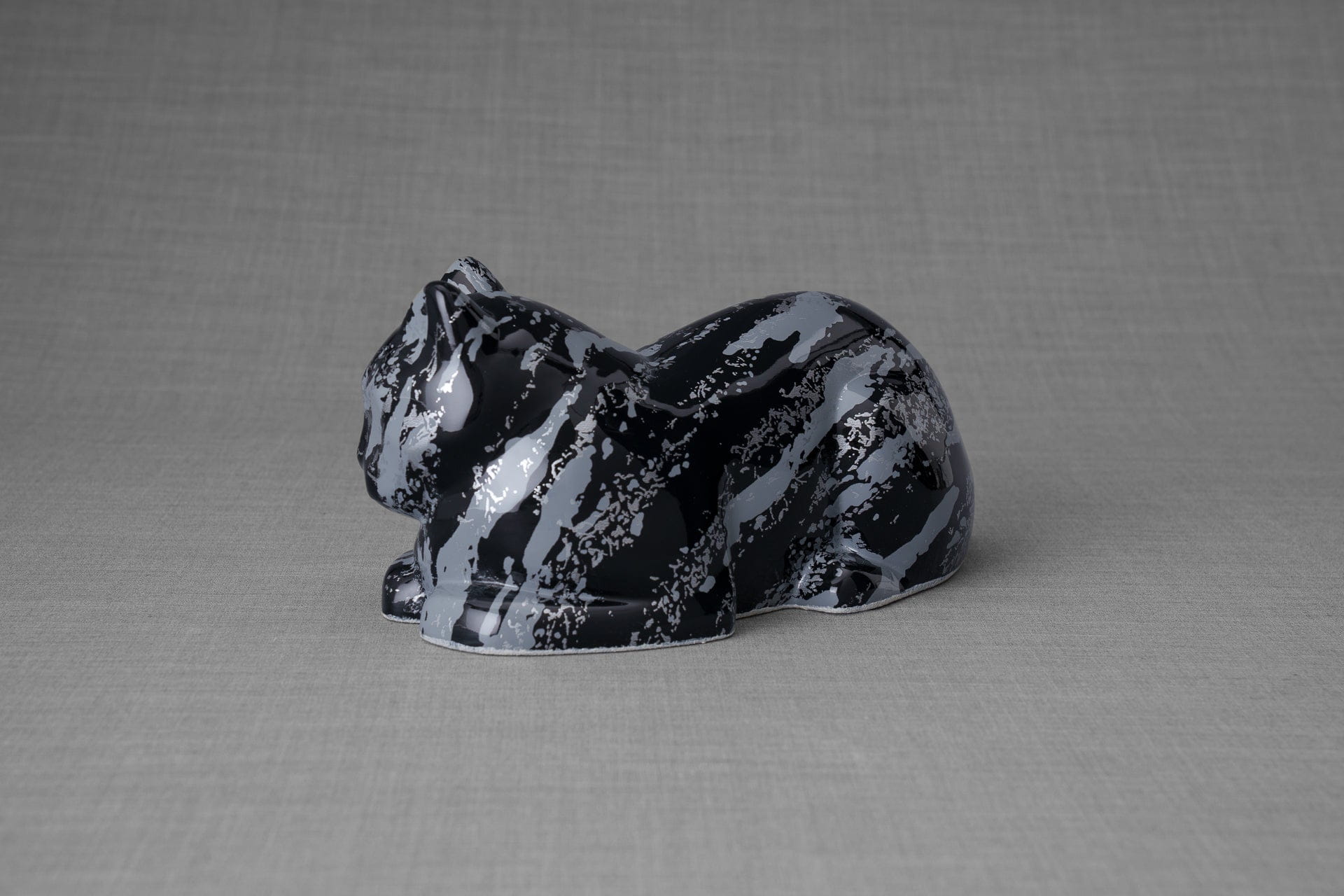 HydroGraphics Pet Urn For Cat | Mixed Blue | Ceramic - Pulvis Art Urns