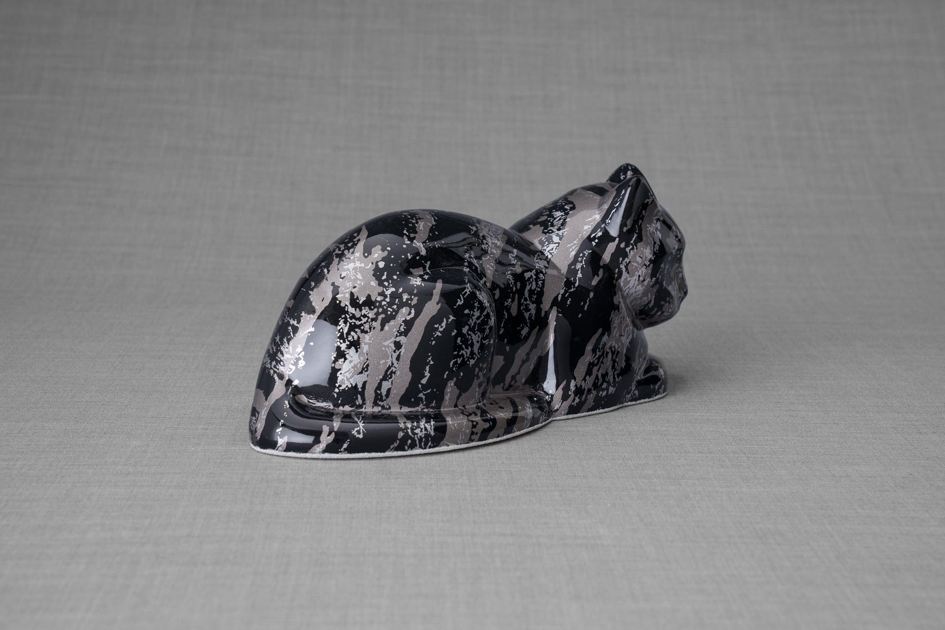 HydroGraphics Pet Urn For Cat | Mixed Gray | Ceramic - Pulvis Art Urns