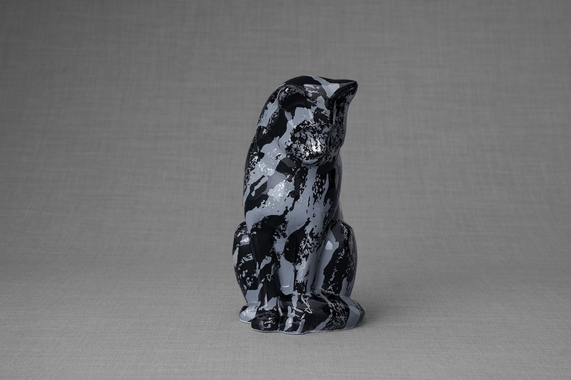 HydroGraphics Pet Urn "Neko" | Mixed Blue | Ceramic - Pulvis Art Urns