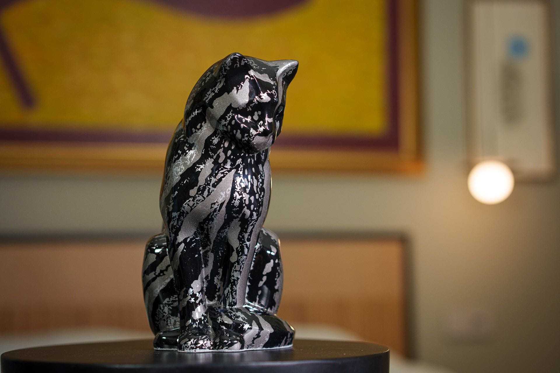 HydroGraphics Pet Urn "Neko" | Mixed Gray | Ceramic - Pulvis Art Urns