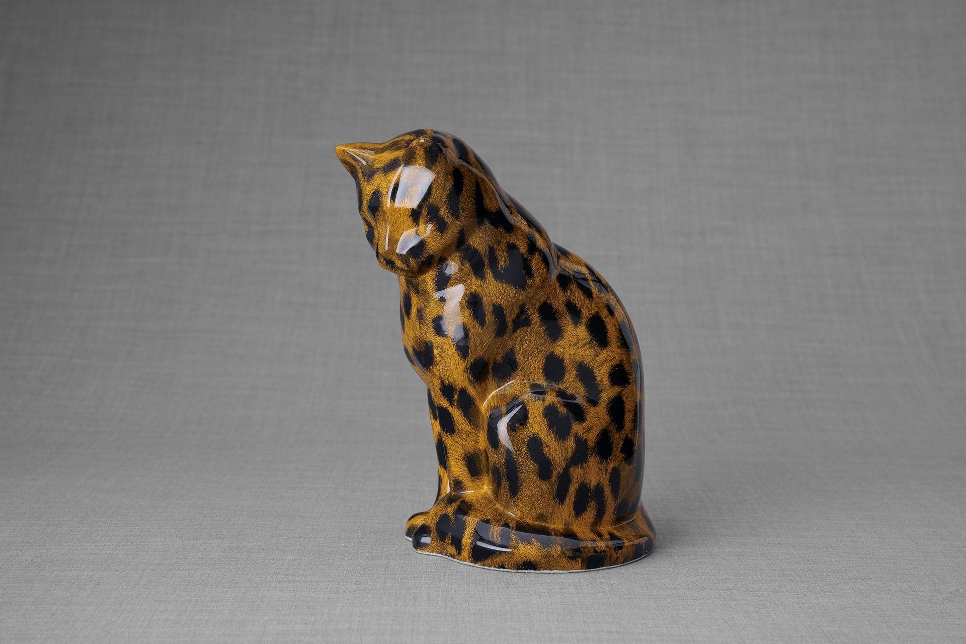 HydroGraphics Pet Urn "Neko" | Spotted Light | Ceramic | Hydro Dipping - Pulvis Art Urns