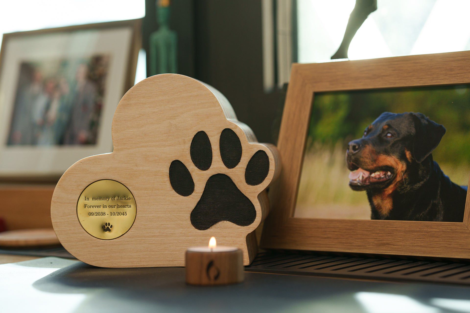 Love Paw Pet Urn - Plywood | Handmade Pet Memorial - Pulvis Art Urns