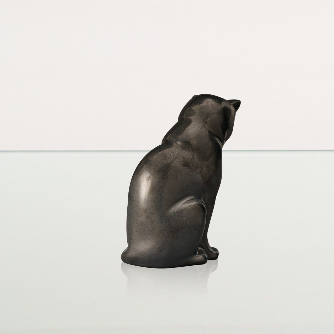 Mini Pet Urn for Ashes Neko - Dark Matte | Ceramic | Handmade Cat Urn - Pulvis Art Urns