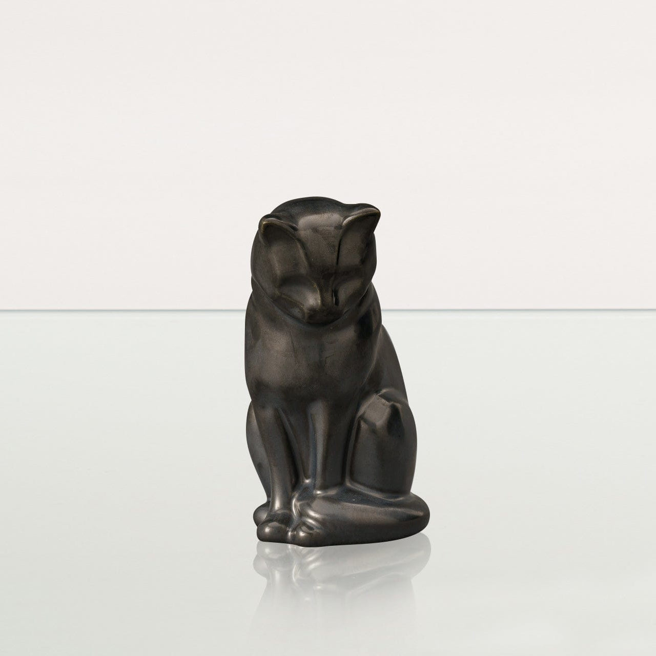 Mini Pet Urn for Ashes Neko - Dark Matte | Ceramic | Handmade Cat Urn - Pulvis Art Urns