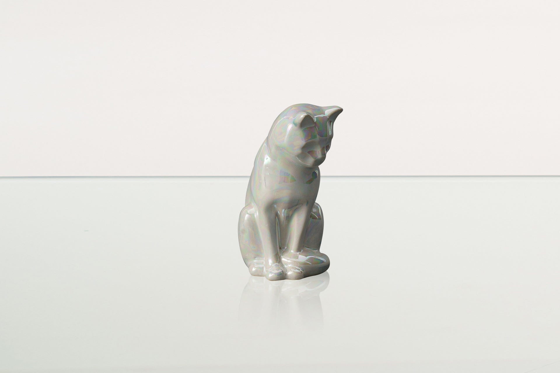 Mini Pet Urn for Ashes Neko - Pearly White | Handmade | Ceramic Cat Urn - Pulvis Art Urns