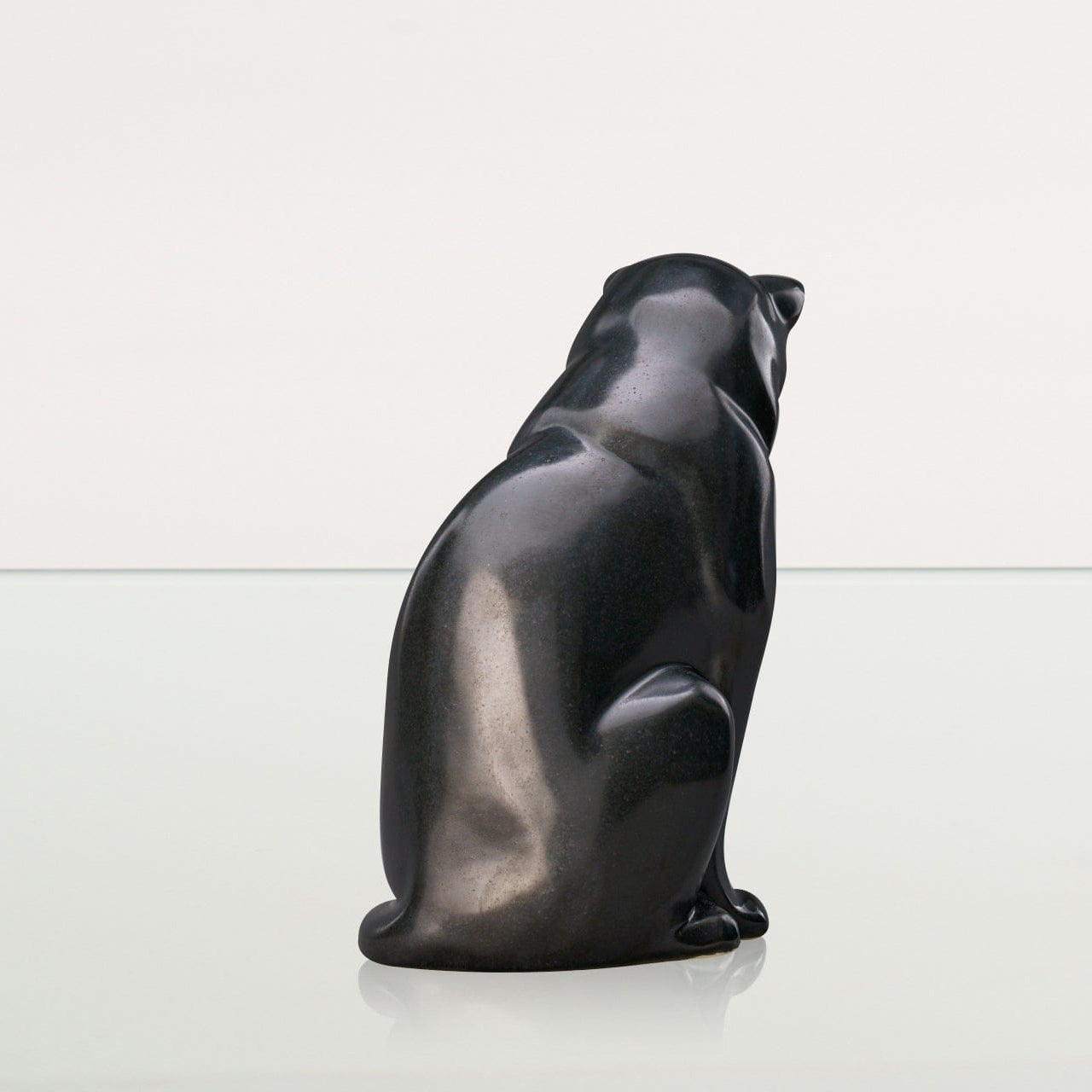 Neko Pet Urn for Ashes - Dark Matte | Ceramic | Handmade Cat Urn - Pulvis Art Urns