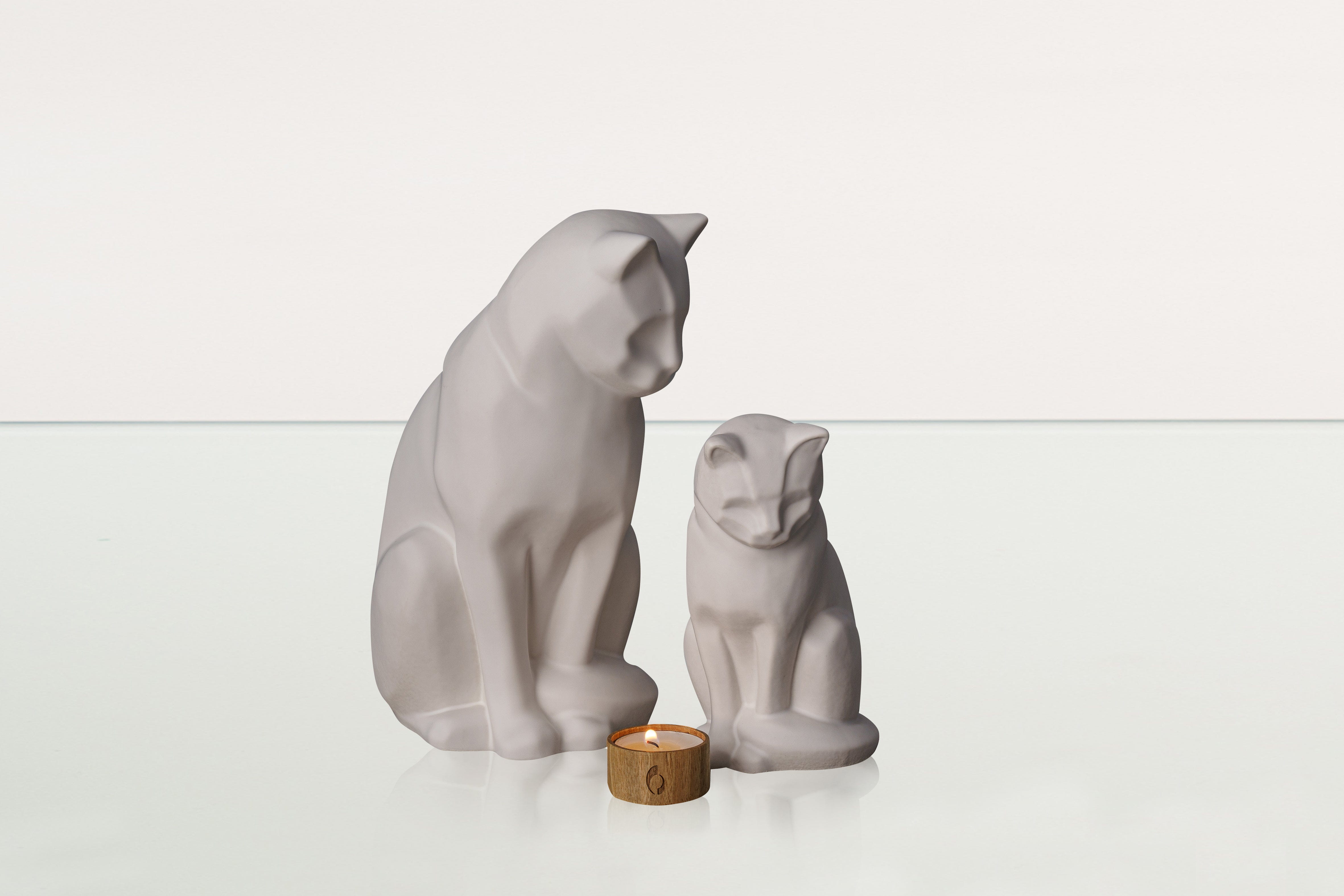 Neko Pet Urn for Ashes - White Matte | Ceramic | Handmade Cat Urn - Pulvis Art Urns