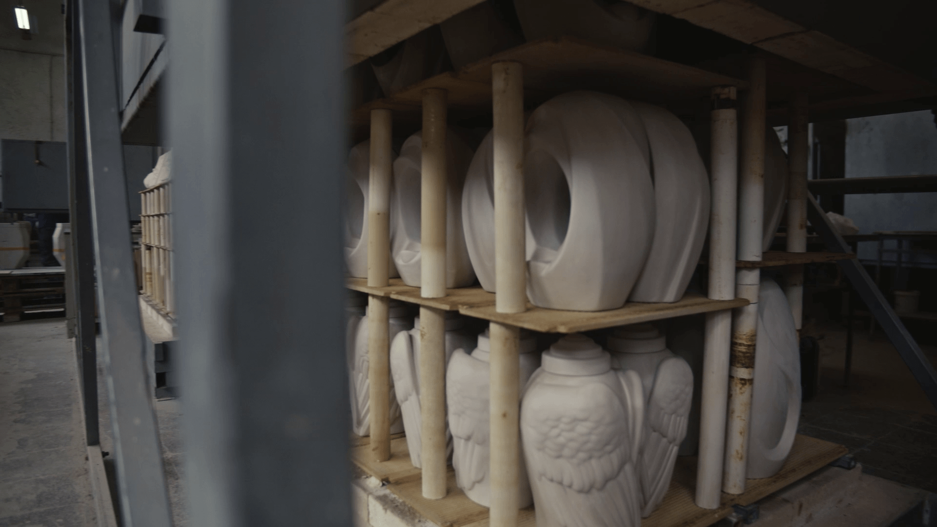 Handmade Cremation Urns for Ashes by Pulvis