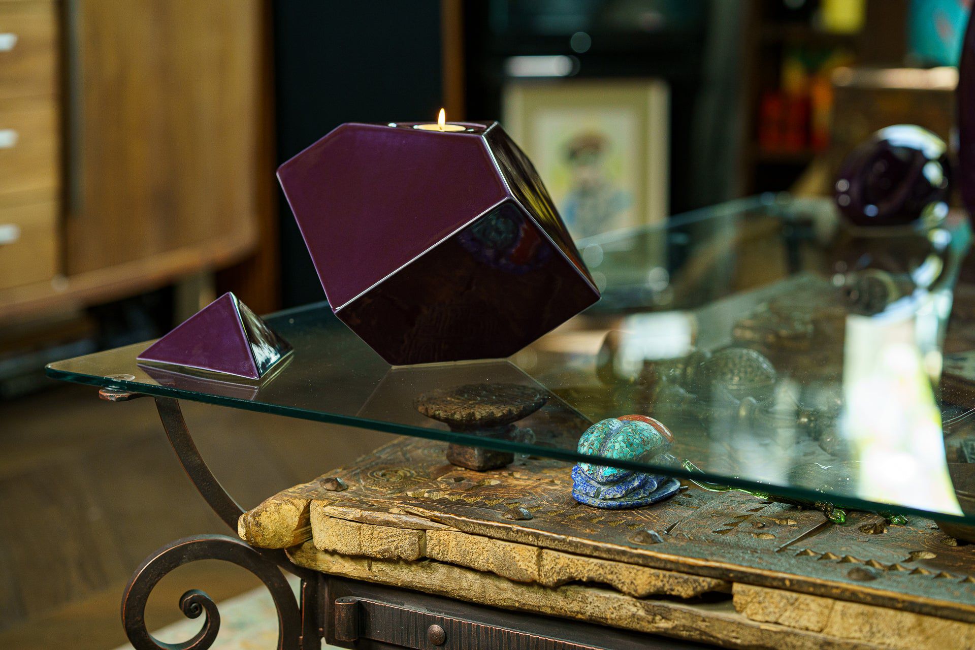 Abstract Cremation Urn for Ashes - Large | Violet | Ceramic - Pulvis Art Urns