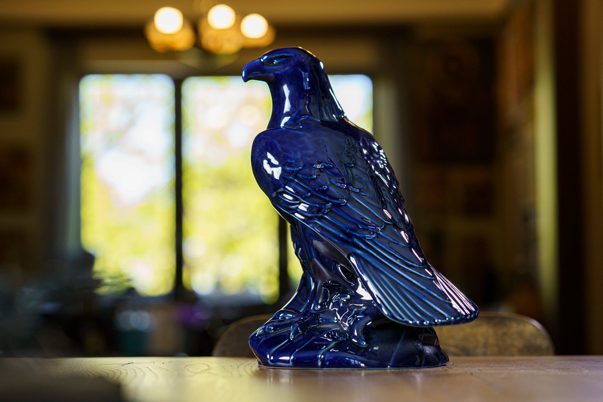 Aquilae Military Memorial For Cremation Ashes - Large | Cobalt Metallic | Ceramic Urn - Pulvis Art Urns