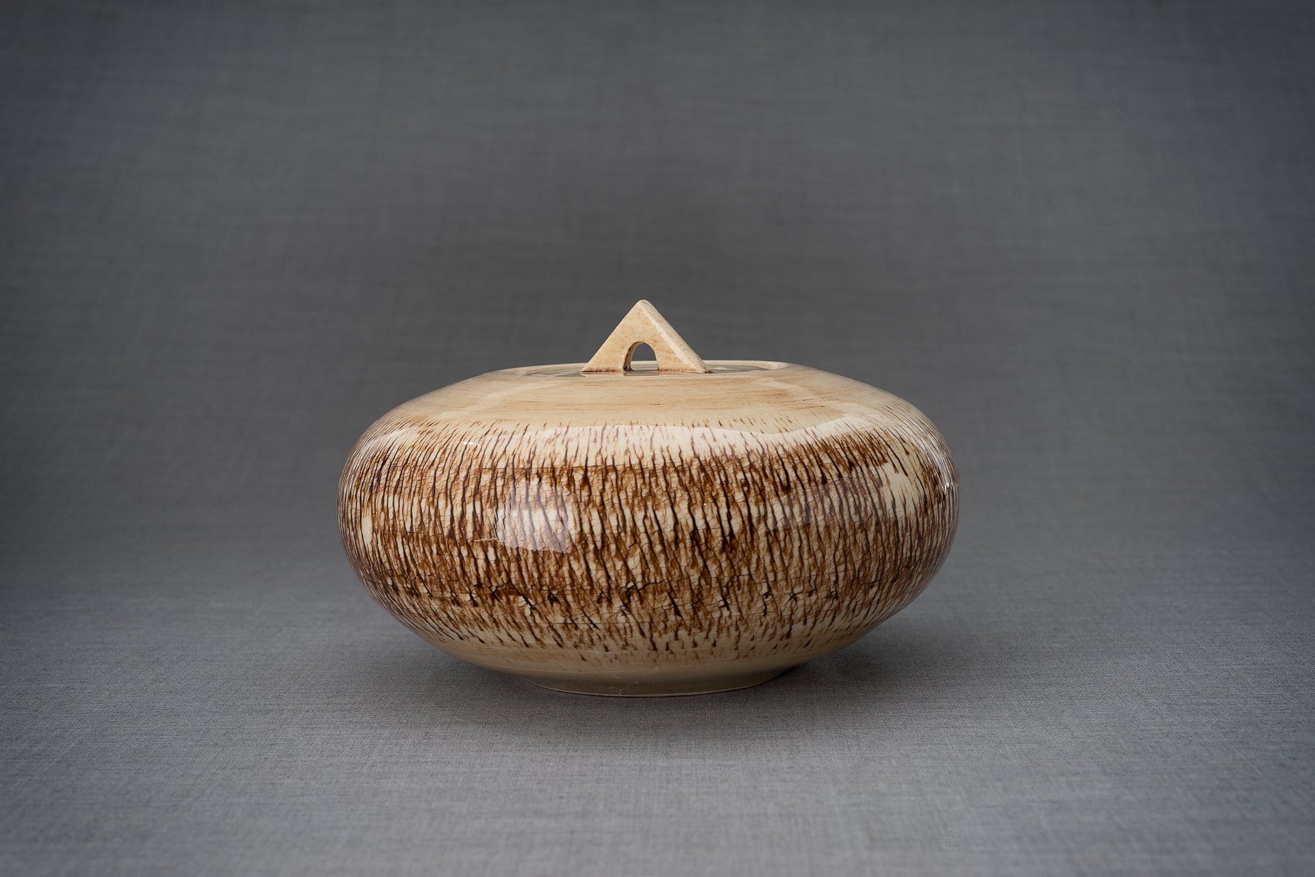 Pottery Wheel Urn for Ashes "Aeon" - Large | Manganese Brown | Ceramic - Pulvis Art Urns