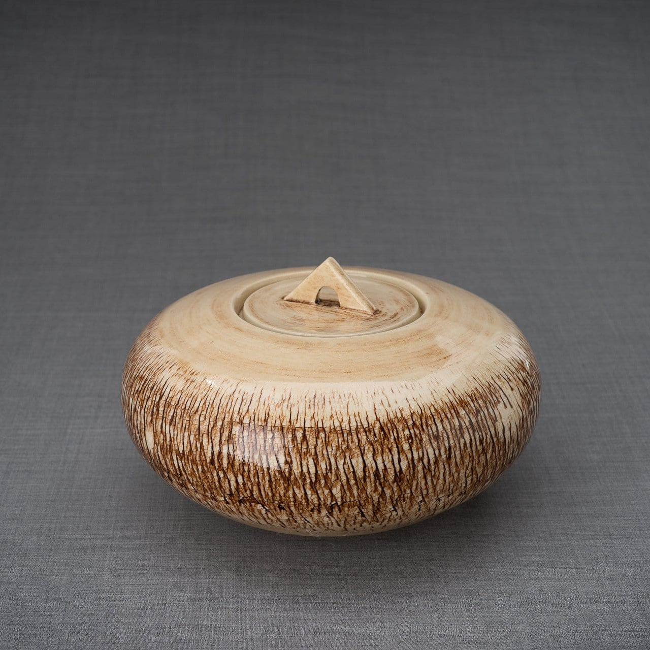 Pottery Wheel Urn for Ashes "Aeon" - Large | Manganese Brown | Ceramic - Pulvis Art Urns