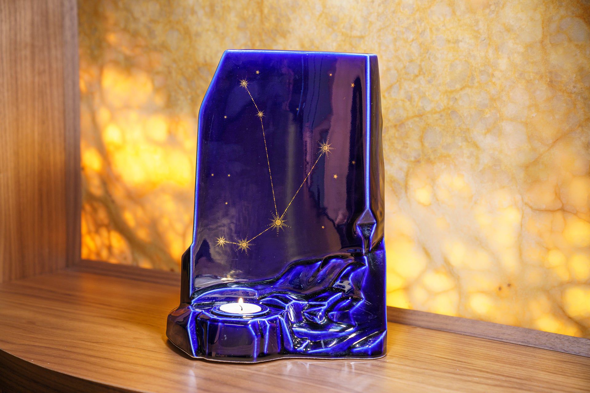 Zodiac Urn for Ashes "Aries" - Large | Star Sign Urn - Pulvis Art Urns