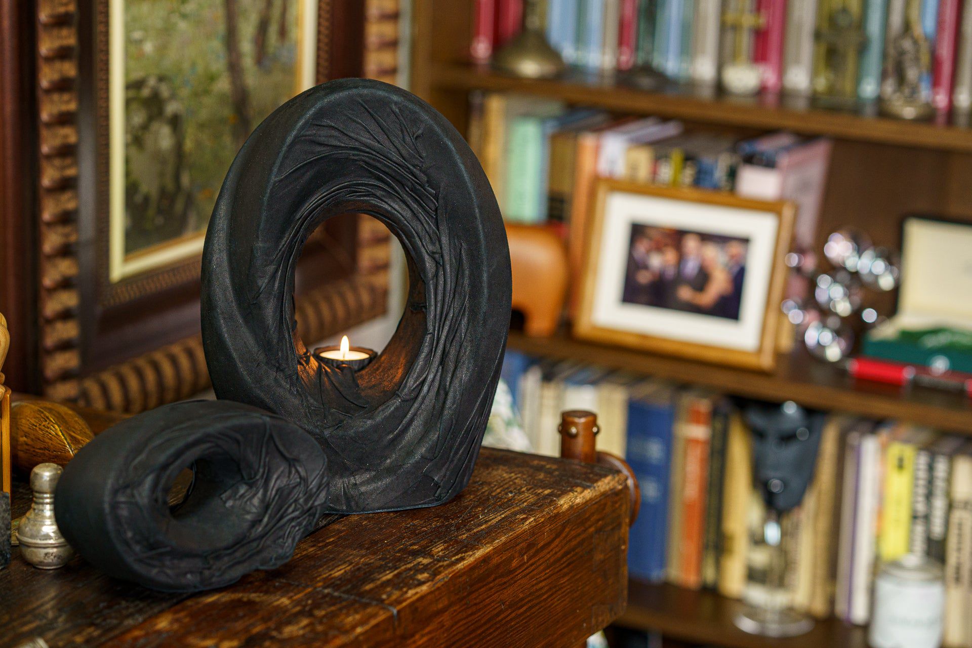 Handmade Cremation Urn for Ashes "The Passage" - Exclusive Leather Edition - Pulvis Art Urns