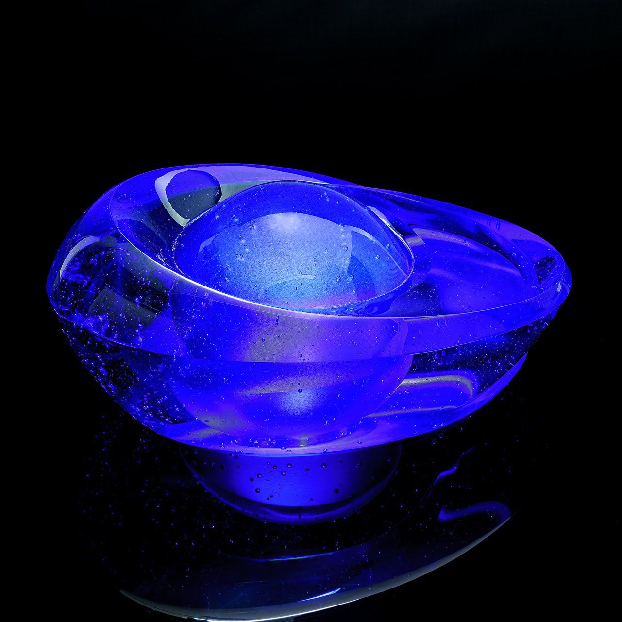 "Heart of the Ocean" Exclusive Molded Glass Urn for Ashes - Pulvis Art Urns