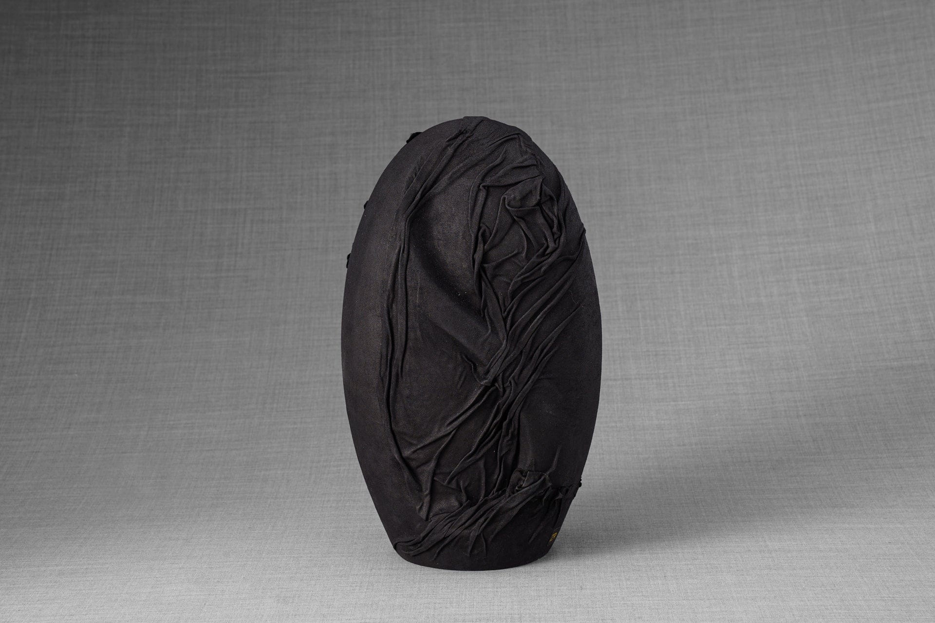 Leather Cremation Urn for Ashes "Eternity" - Exclusive Edition - Pulvis Art Urns