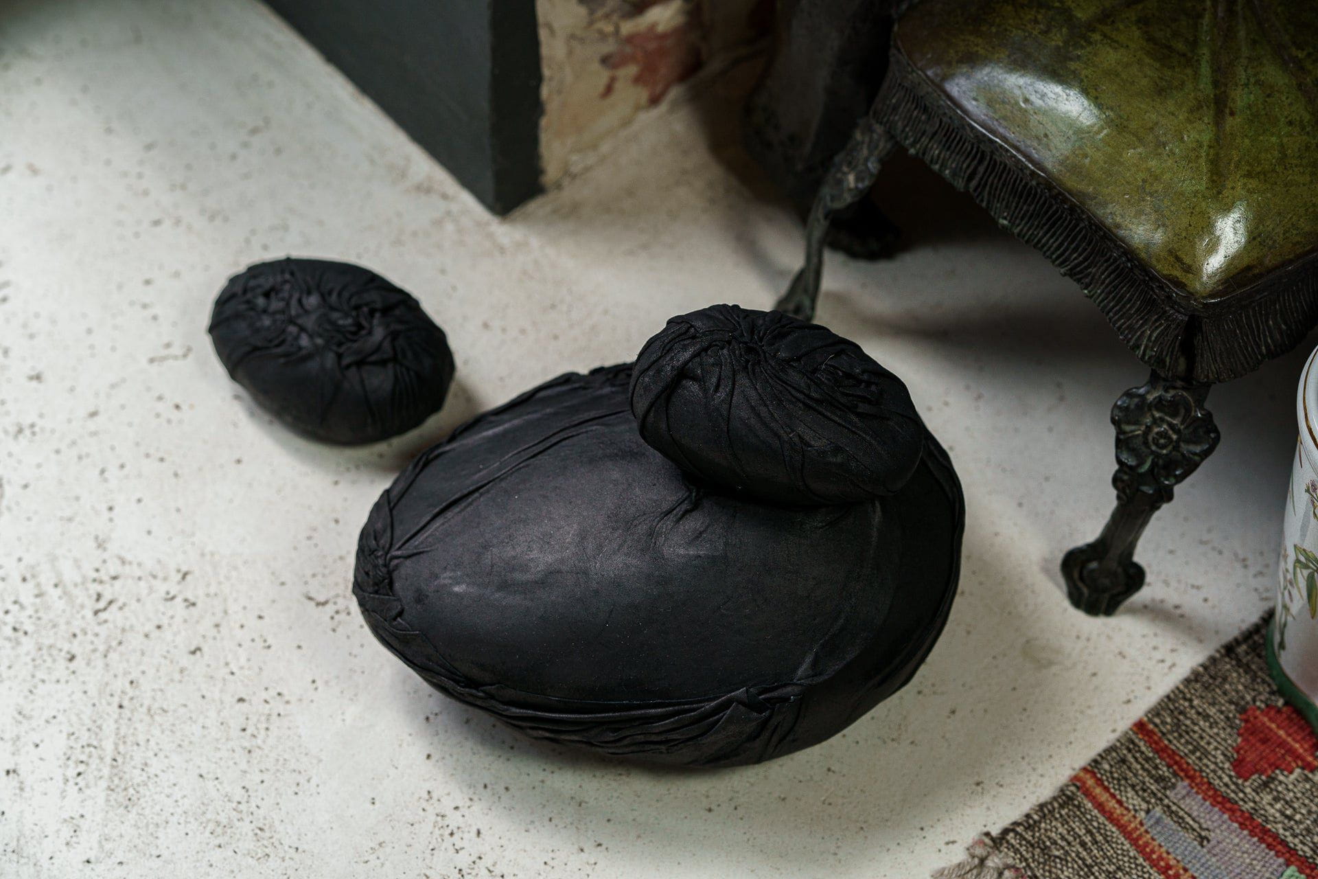 Leather Cremation Urn for Ashes "Stone" - Exclusive Edition - Pulvis Art Urns