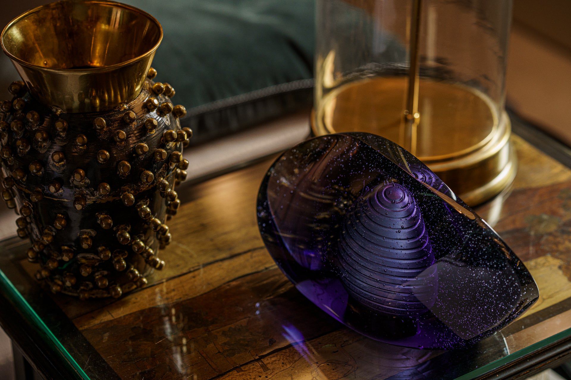 "Piece of time" Exclusive Molded Glass Urn for Ashes - Pulvis Art Urns