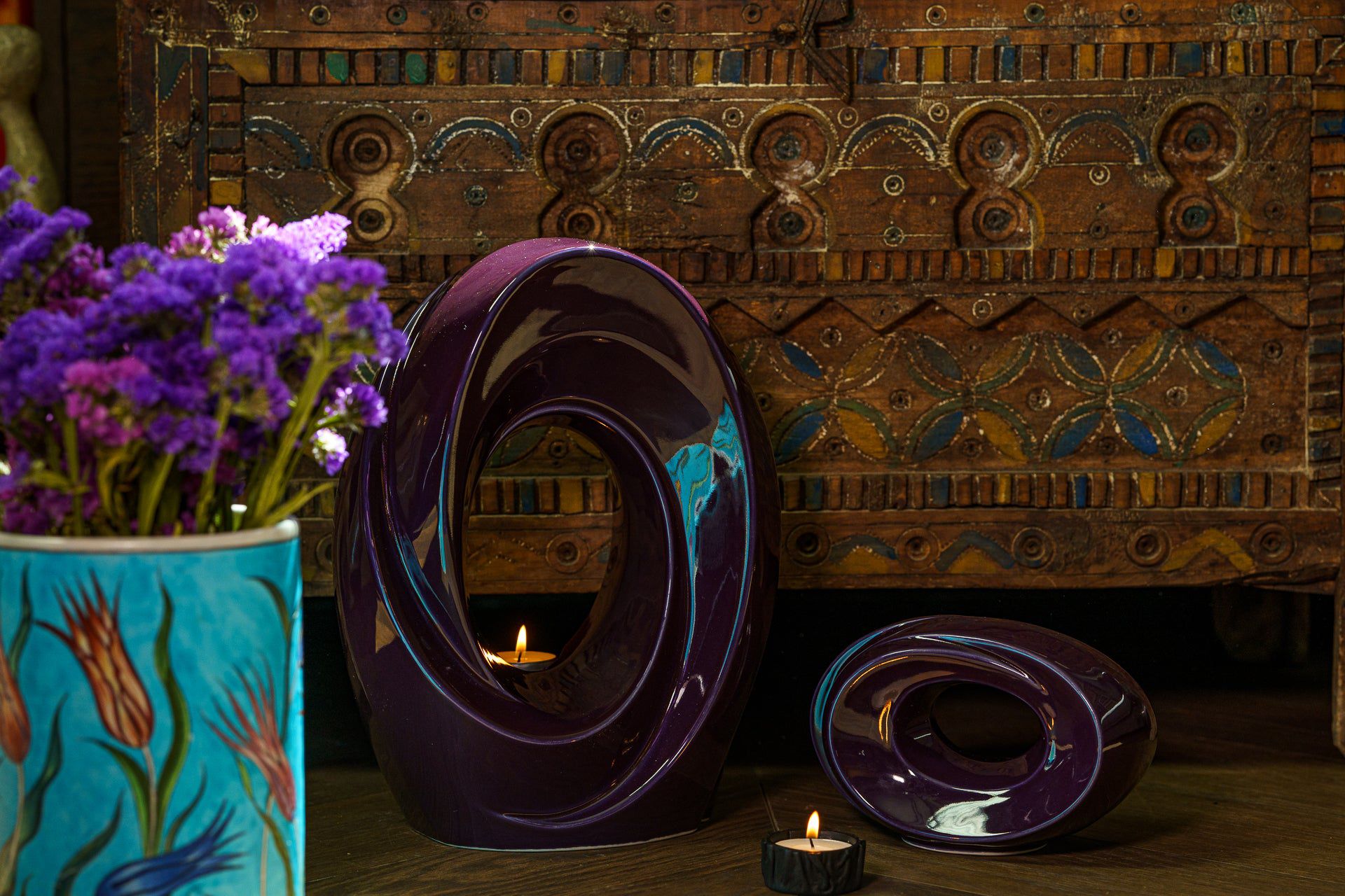 Handmade Cremation Keepsake Urn "The Passage" - Small Urn | Violet | Ceramic - Pulvis Art Urns