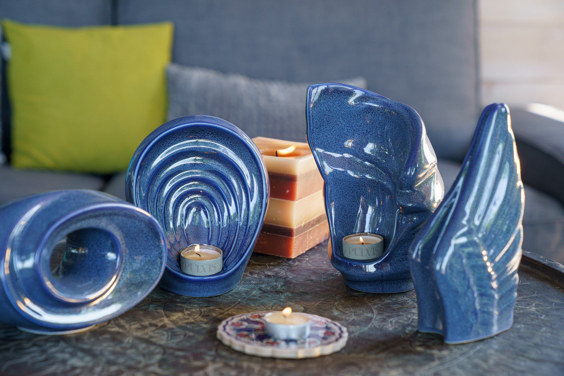 Handmade Cremation Keepsake Urn "Wings" - Small Urn | Blue Melange | Ceramic - Pulvis Art Urns