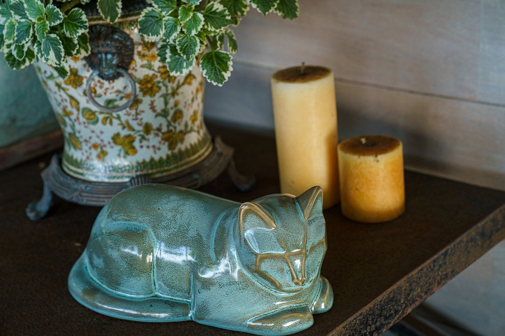 Cat Cremation Urn for Ashes - Green Melange | Ceramic | Handmade Pet Urn - Pulvis Art Urns