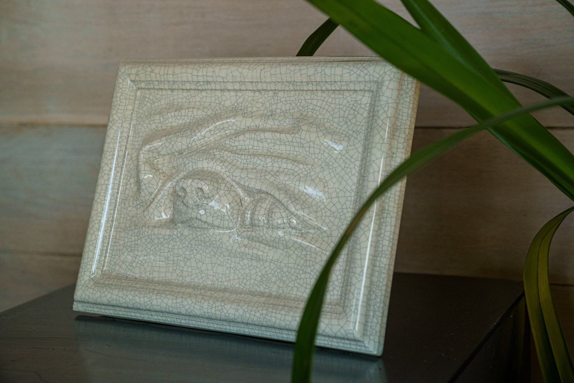 Dog Cremation Urn for Ashes - Craquelure | Ceramic | Handmade Pet Urn - Pulvis Art Urns