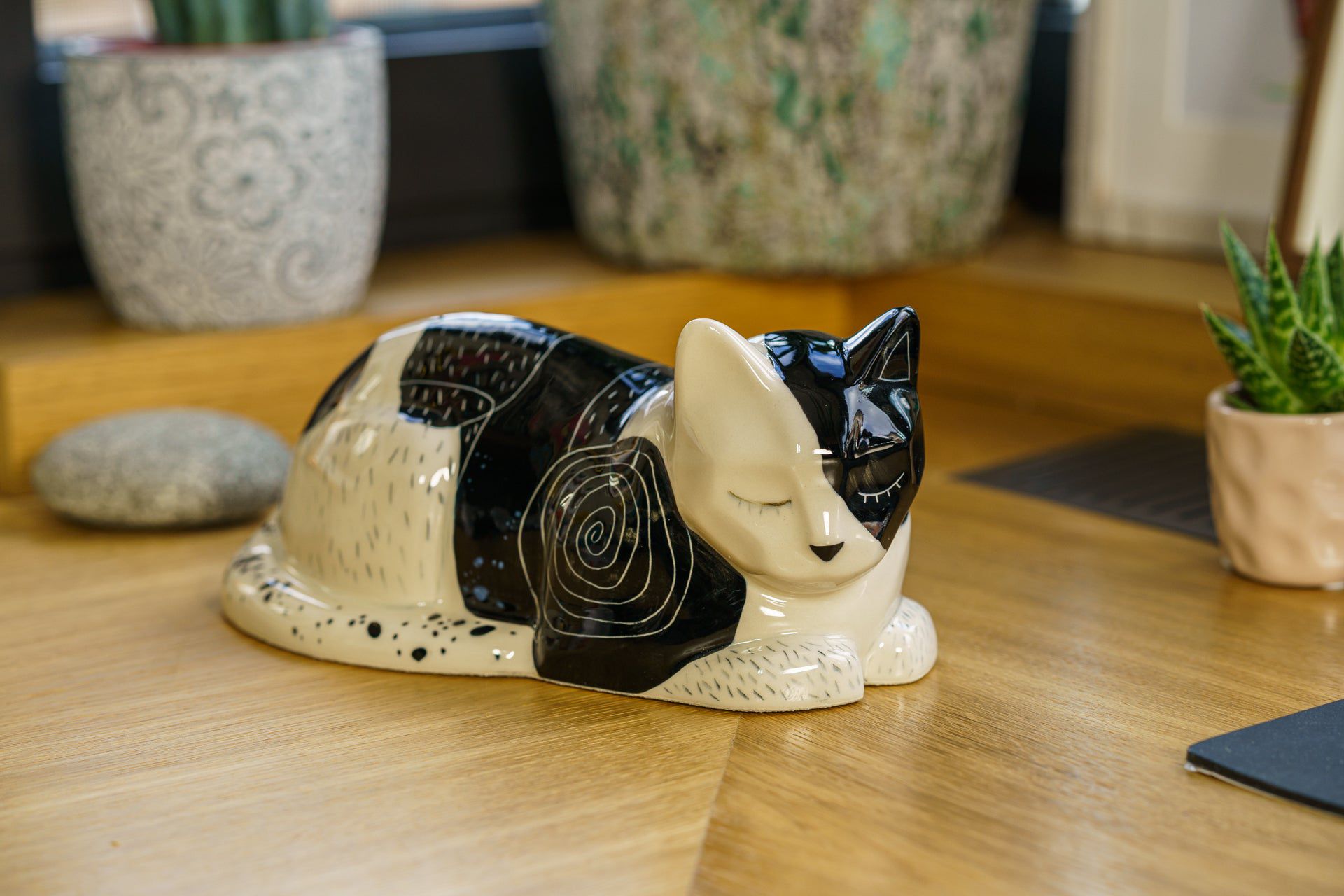 Hand Decorated Cat Urn for Ashes "Tuxedo" - Ceramic | Handmade Pet Urn - Pulvis Art Urns