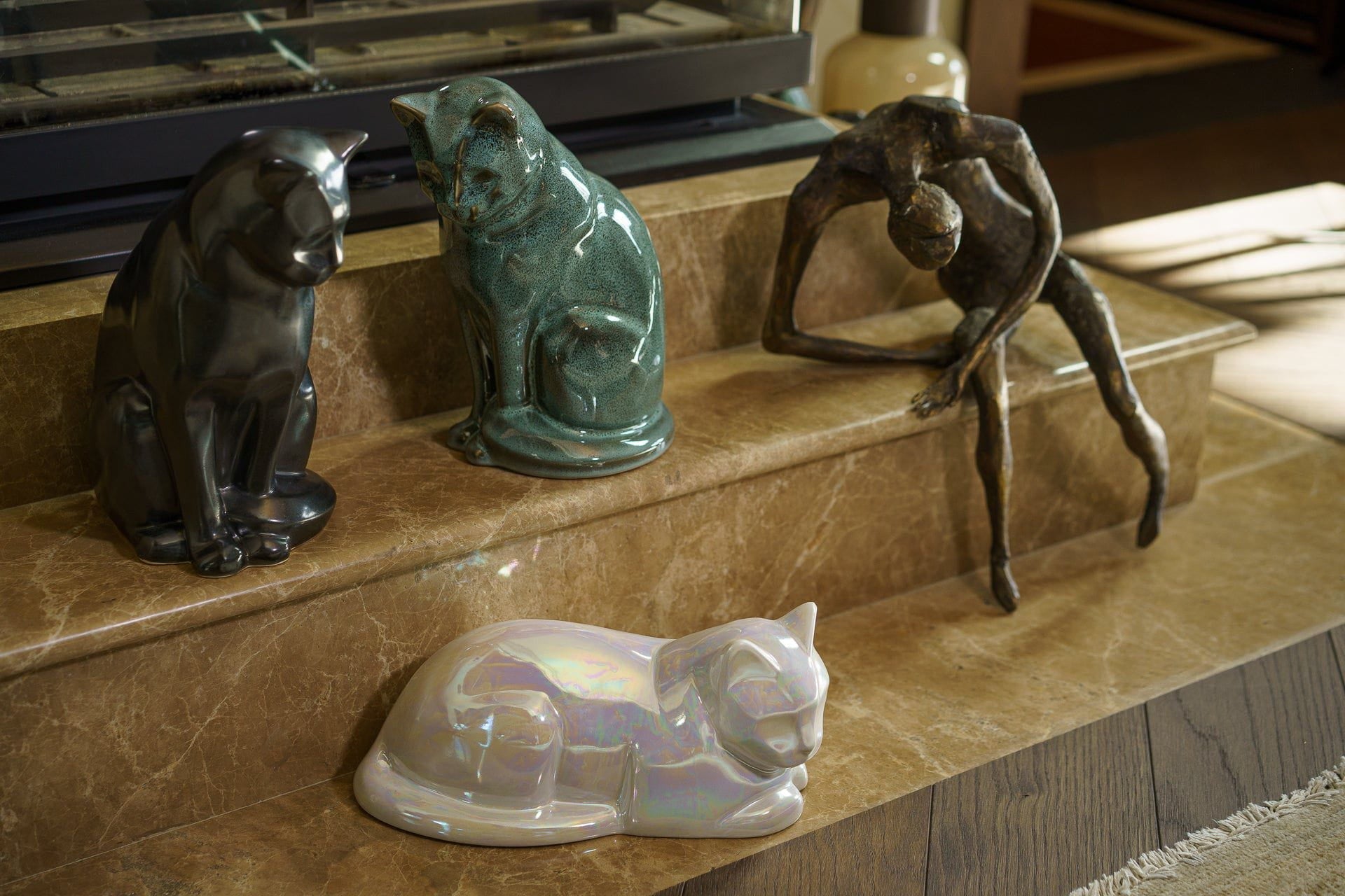 Neko Pet Urn for Ashes - Dark Matte | Ceramic | Handmade Cat Urn - Pulvis Art Urns