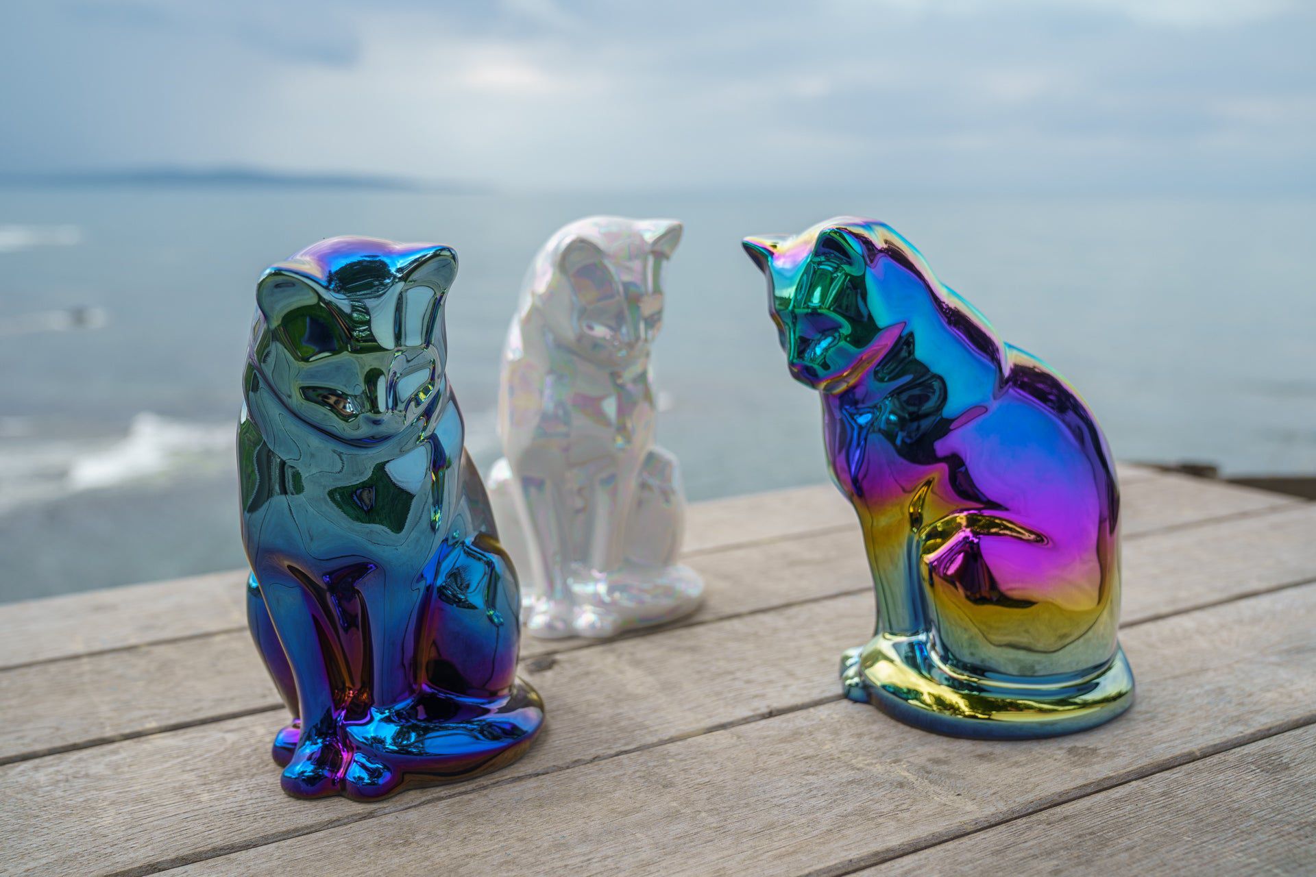 Neko Pet Urn for Ashes - Rainbow Chrome | Ceramic | Handmade - Pulvis Art Urns