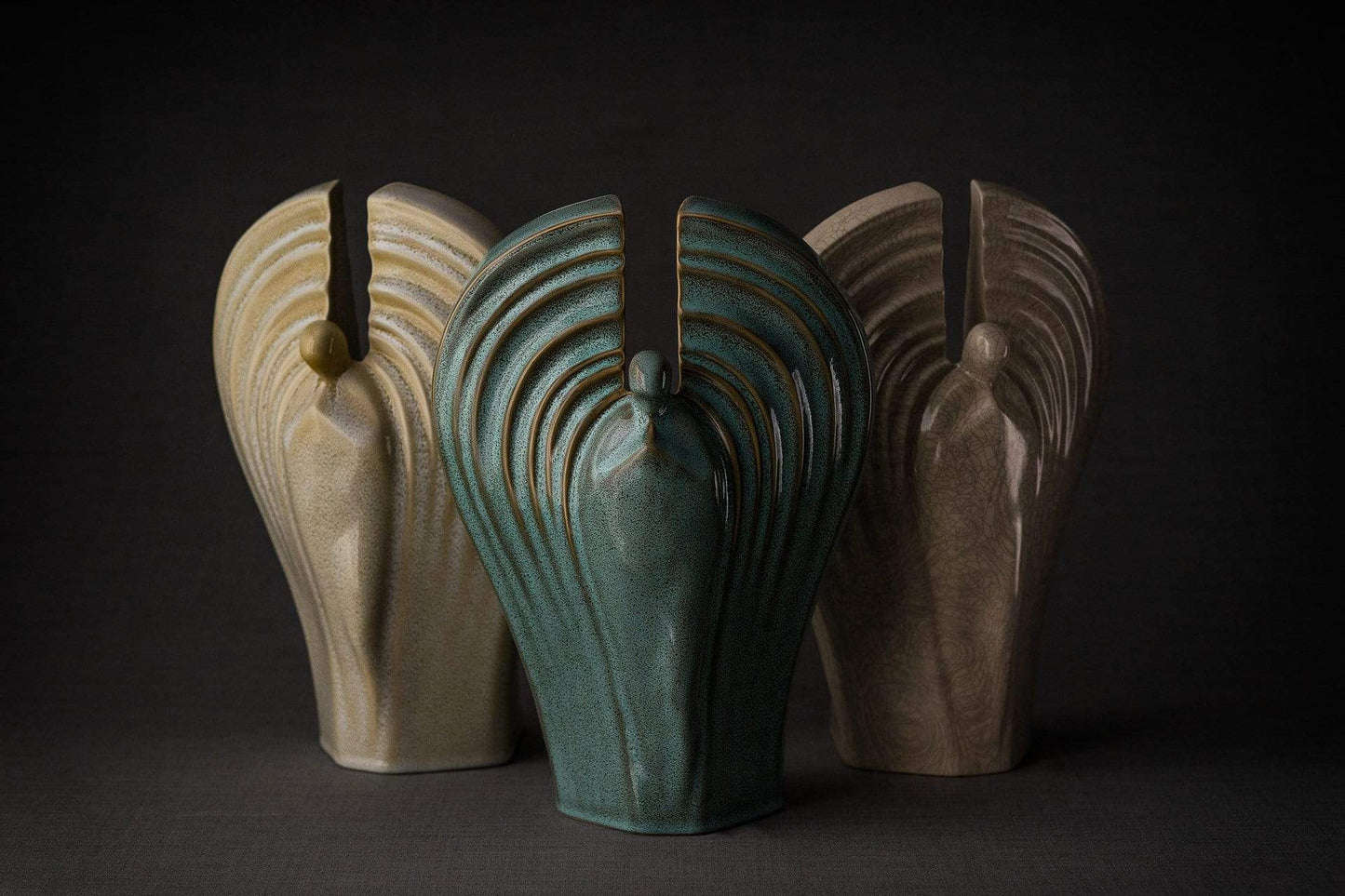 
                  
                    Urna de cremación hecha a mano para cenizas, tamaño grande/adulto, color gris beige-Urnas de arte de Pulvis
                  
                