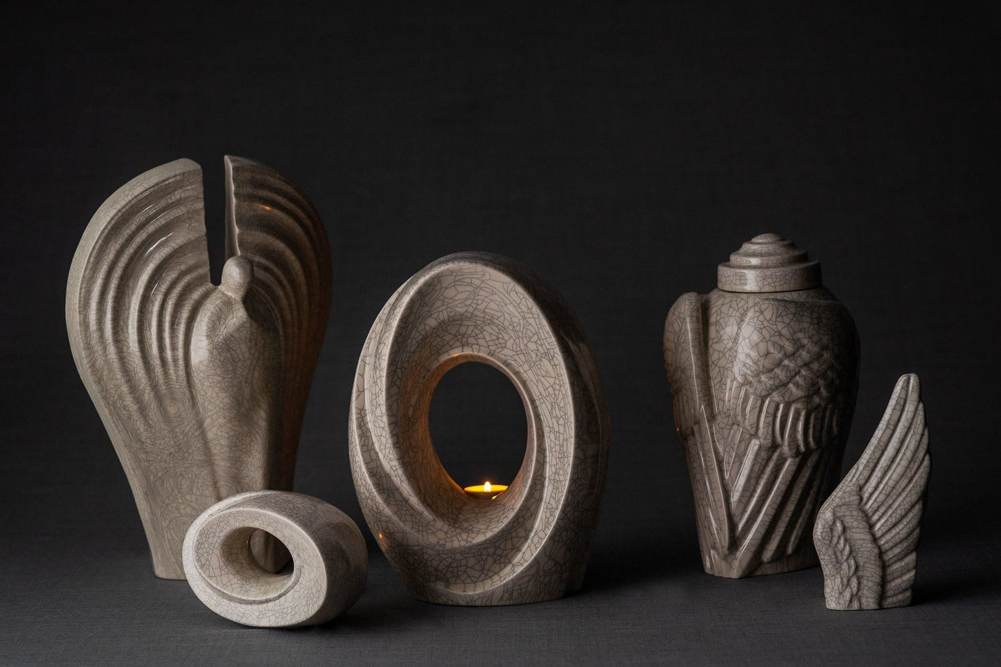 
                  
                    Urnas de cerámica para cenizas de Pulvis Art Urns
                  
                