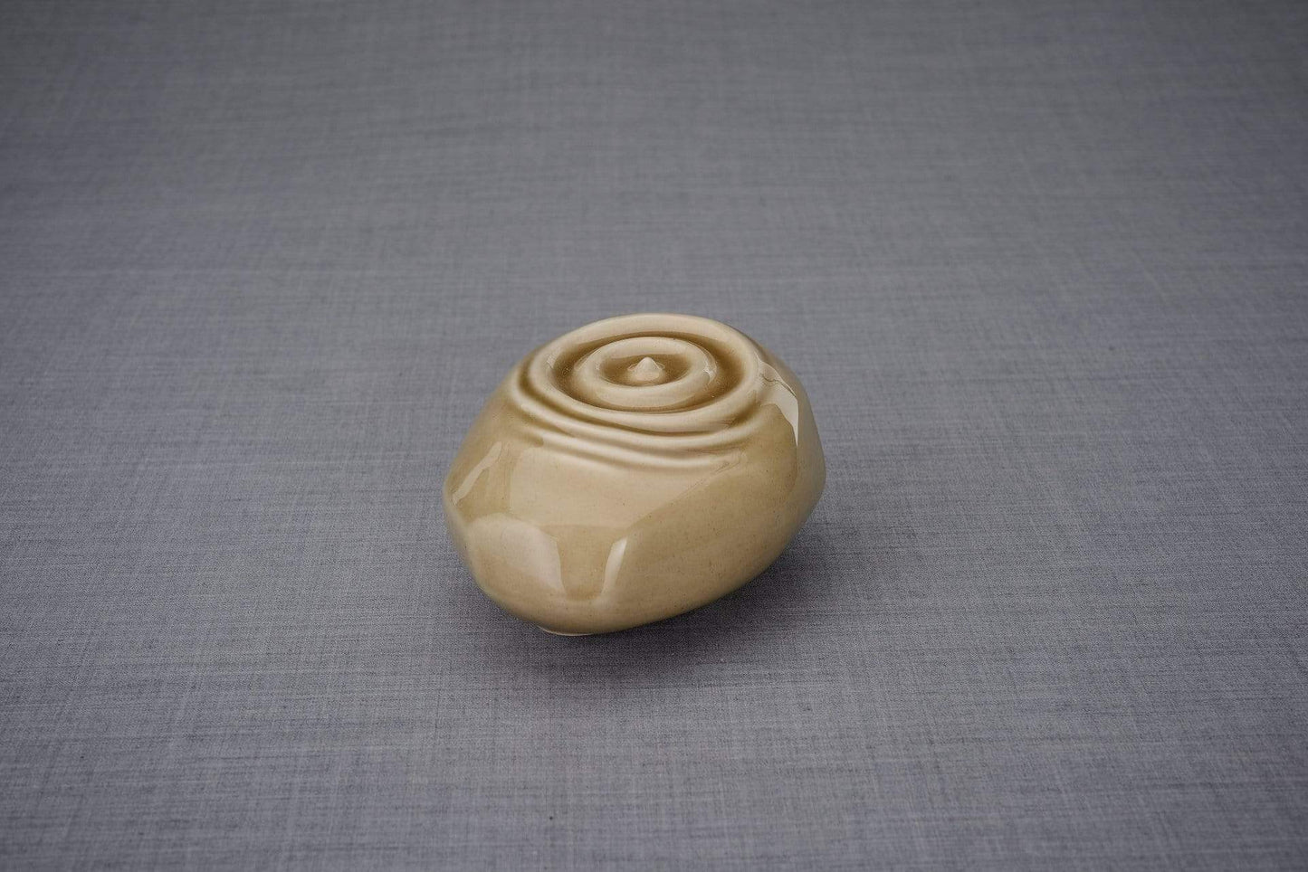 
                  
                    Urna de cremación hecha a mano para cenizas, color beige-Urnas artísticas
                  
                