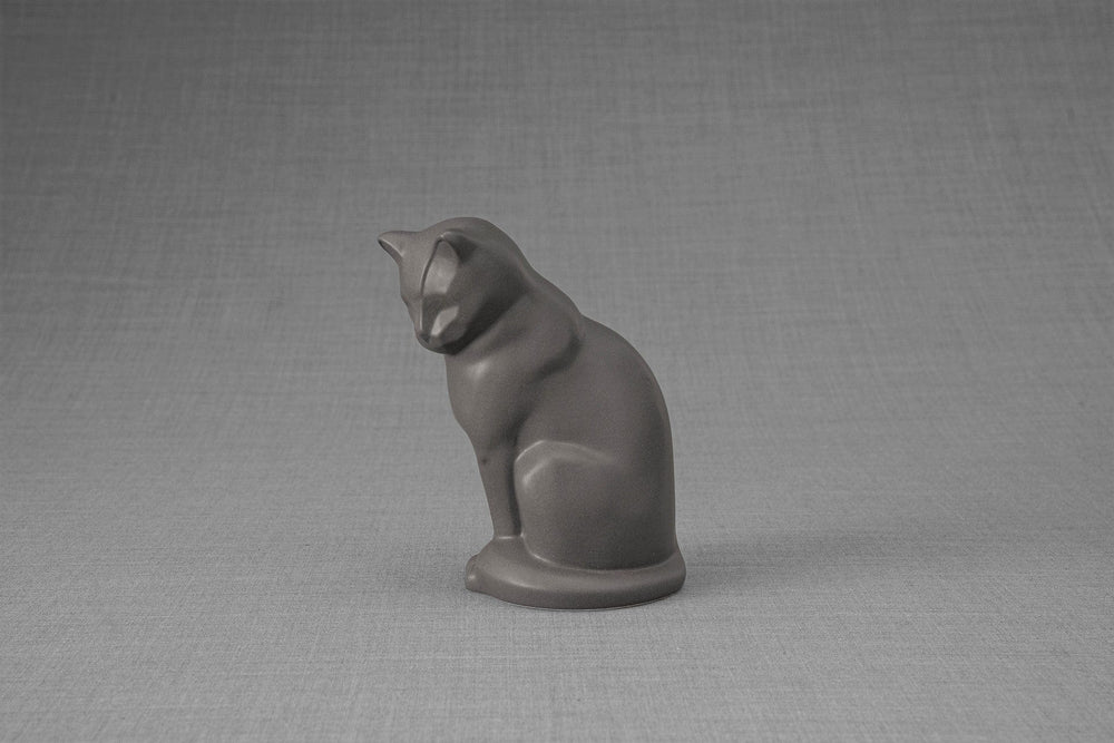 
                  
                    Pulvis Art Urns Pet Urn Mini Pet Urn for Ashes Neko - Gray Matte | Ceramic | Handmade
                  
                