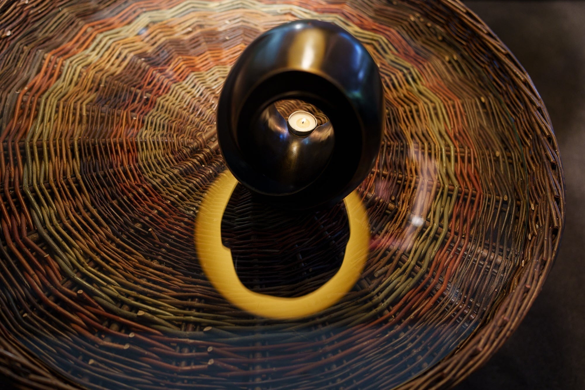 Material Deep Dive: Ceramic, Bronze, Wood | Which Urn Material Wins?