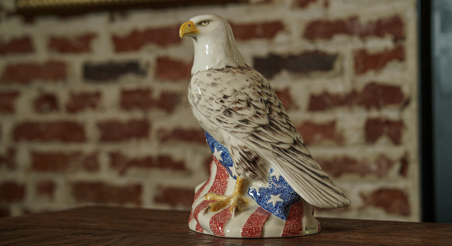 Handmade Urns for veterans by Pulvis Art Urns. Military Urns and Patriotic Handmade memorials.