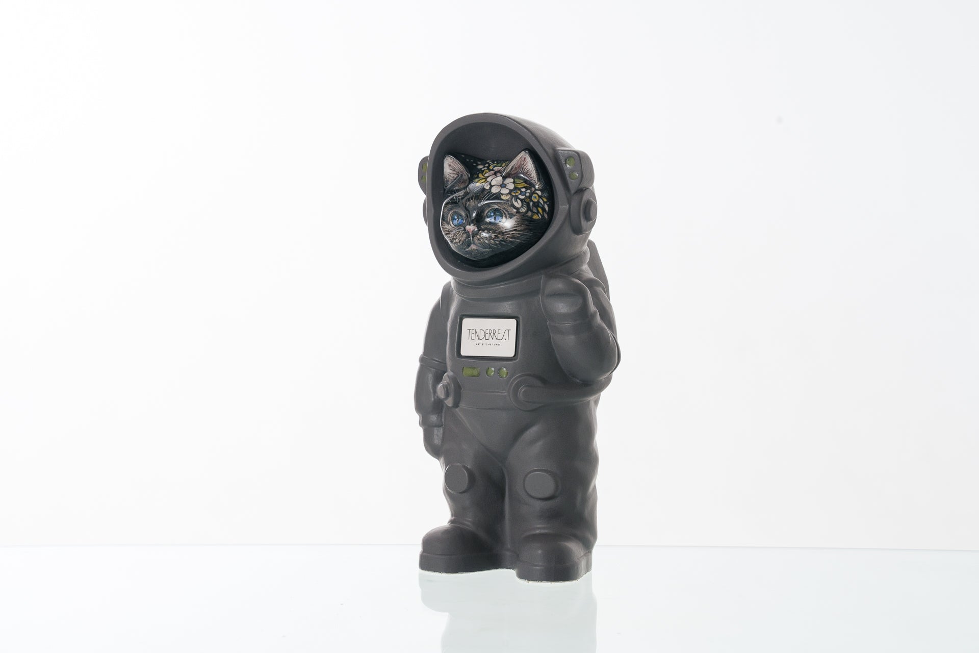 Handmade Customisable Cat Aster Cremation Urn. Handmade Astronaut Art Urn by TenderRest  Costume