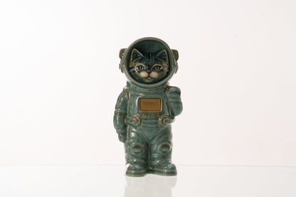 Handmade Customisable Cat Aurora Cremation Urn. Handmade Astronaut Art Urn by TenderRest
