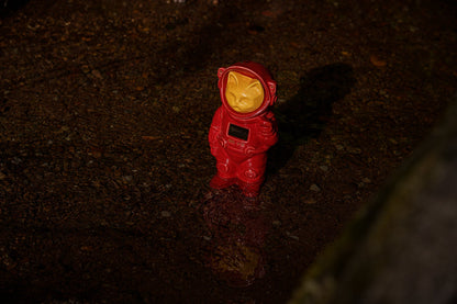 Handmade Customisable Cat Cremation Urn. Handmade Astronaut Art Urn by TenderRest
