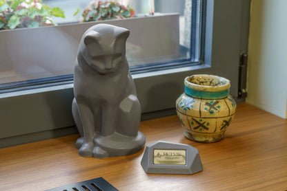 Memorial Nameplate Holder | Ceramic | Personalizable - Pulvis Art Urns