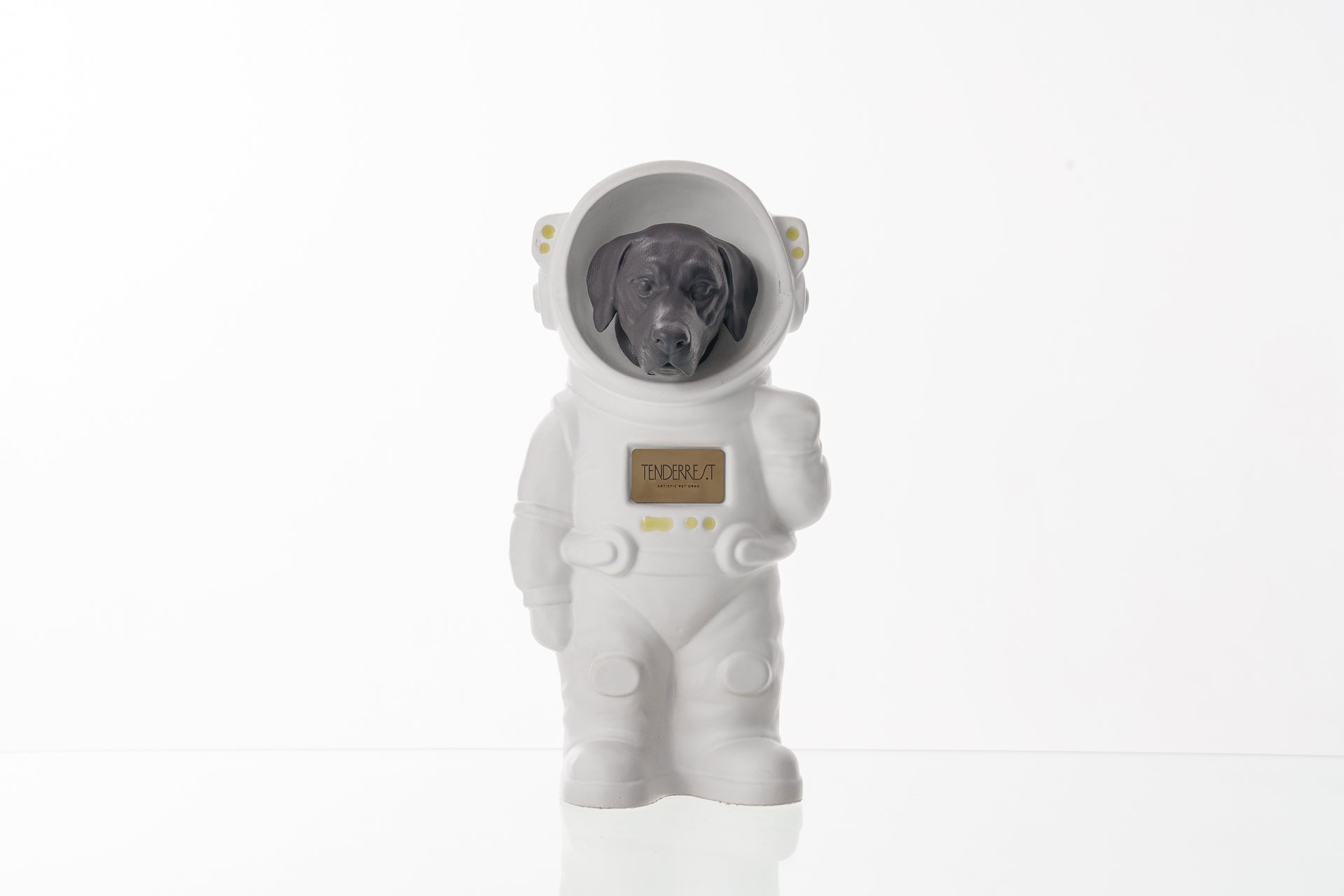 Urn for Ashes Astronaut Dog Labrador Retriever. Handmade Customisable Dog Cremation Urn. Handmade Astronaut Art Urn. Keepsake for Ashes by TenderRest. White Costume