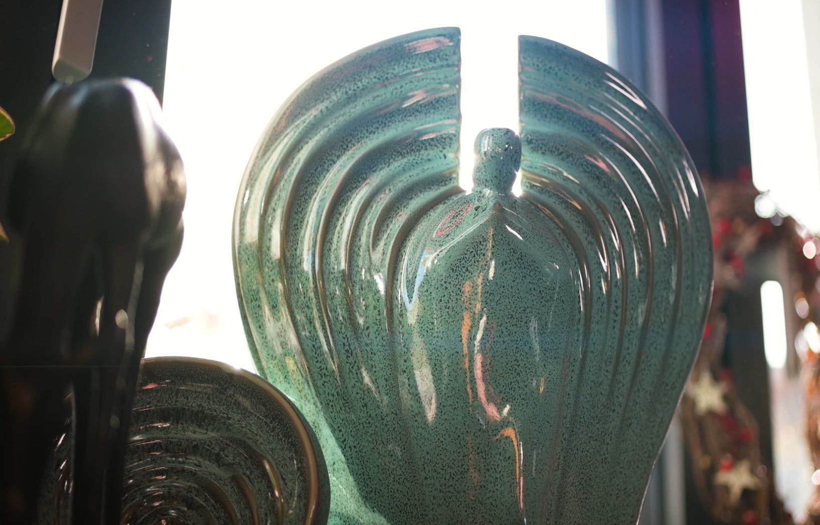 Guardian Handmade Cremation Urn for Ashes - Large