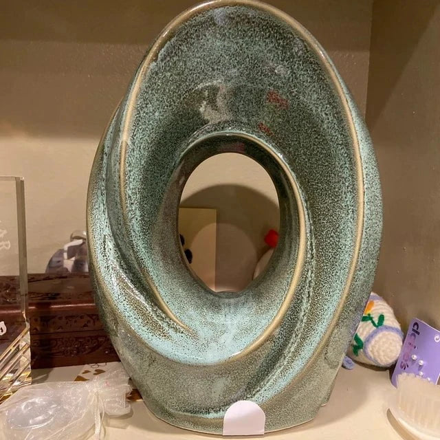 Pulvis Art Urns
