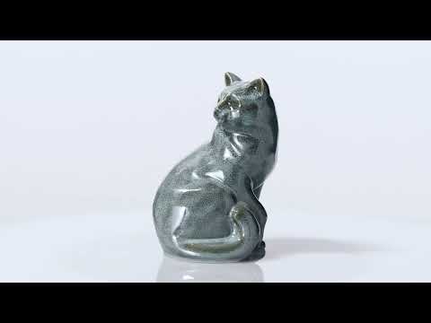 
                  
                    Load and play video in Gallery viewer, Felix Cat Urn for Ashes - White | Ceramic | Handmade Pet Urn
                  
                