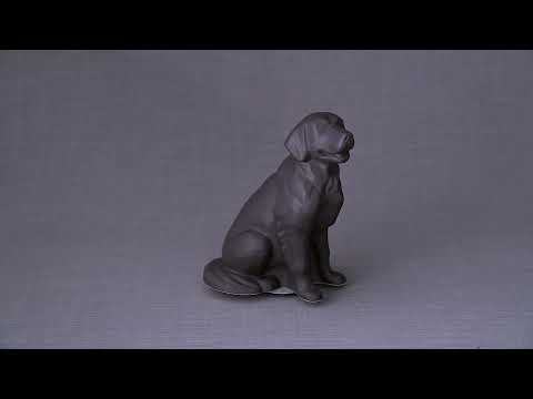 
                  
                    Cargar y reproducir el video en el visor de la galería, Golden Retriever Pet Urn - Lamp Black | Ceramic Urn
                  
                