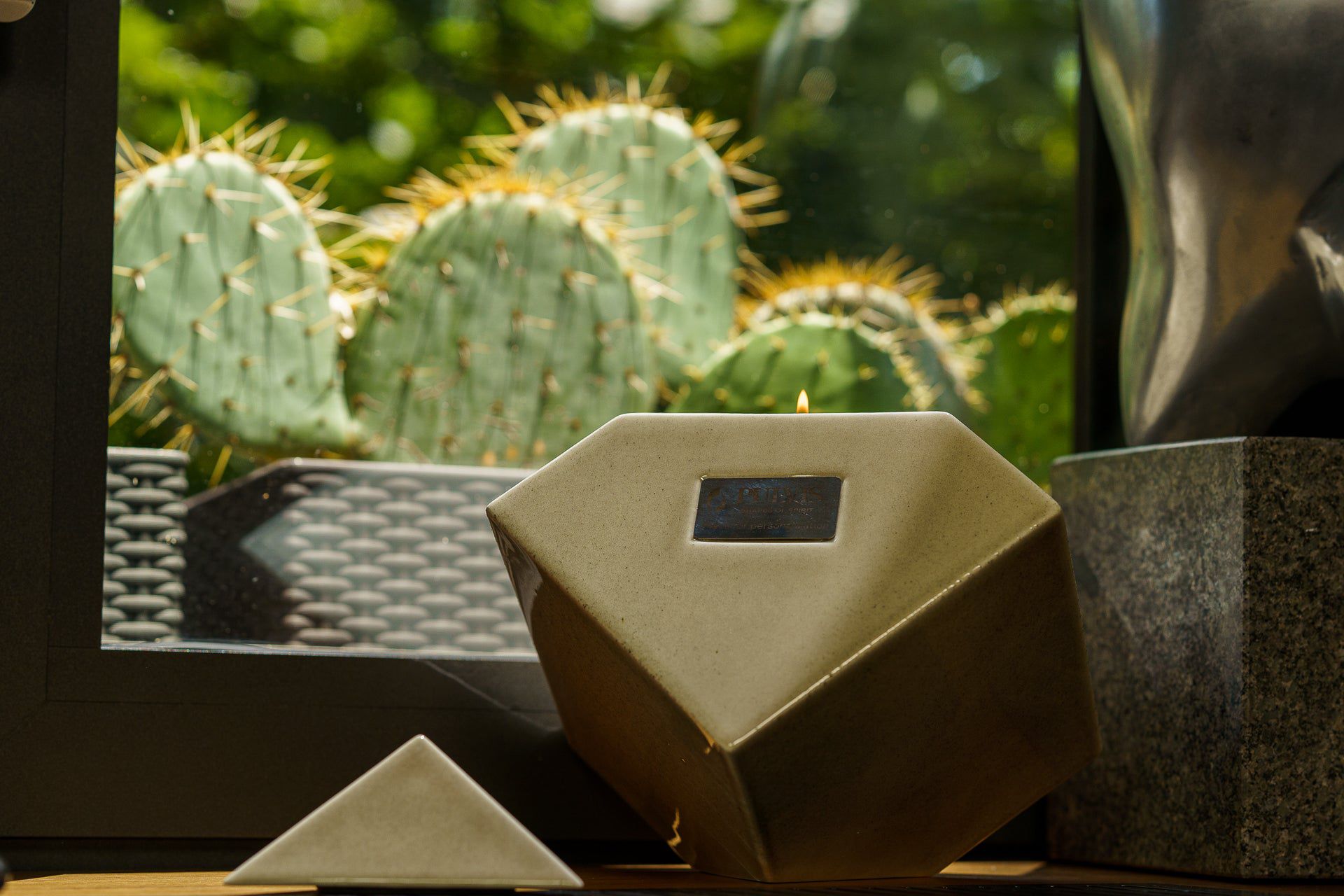 Abstract Handmade Cremation Urn for Ashes - Large | Beige Grey | Ceramic Urn - Pulvis Art Urns