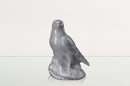 Aquilae Military Memorial For Cremation Ashes - Large | Pearl White | Ceramic Urn - Pulvis Art Urns