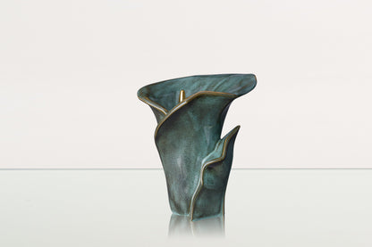 Calla Flower Memorial Urn for Ashes - Medium Urn | Oily Green Melange - Pulvis Art Urns
